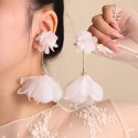 Kolczyki wiszące, efektowne tiulowe kwiat, pudrowy róż K1704