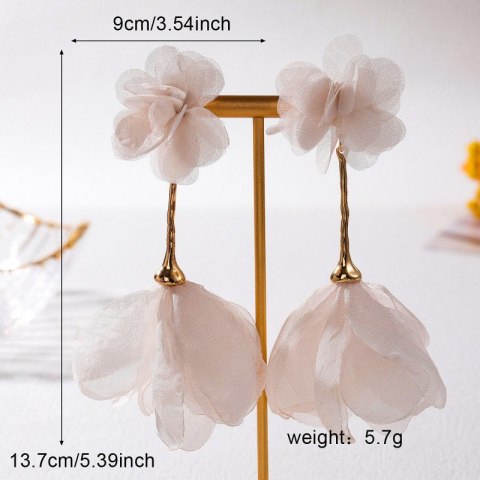 Kolczyki wiszące, efektowne tiulowe kwiat, pudrowy róż K1704
