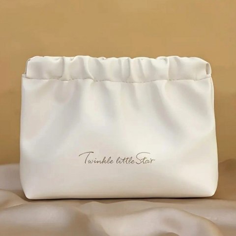 Kosmetyczka, saszetka na kosmetyki, wkładki, ekoskóra rozm M 16x12cm KS145B