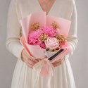 Bukiet zapachowych kwiatów mydlanych w pudełku 6 szt. flower box BUK09R